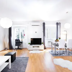 Santa Barbara Apartman Rijeka